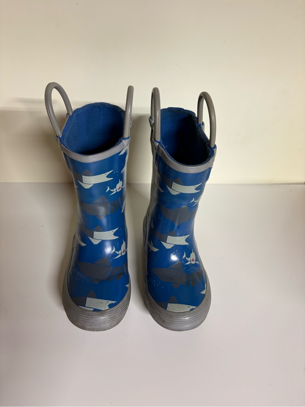 L.L. Bean Toddlers' Puddle Stompers Rain Boots, Shark Print Size 7